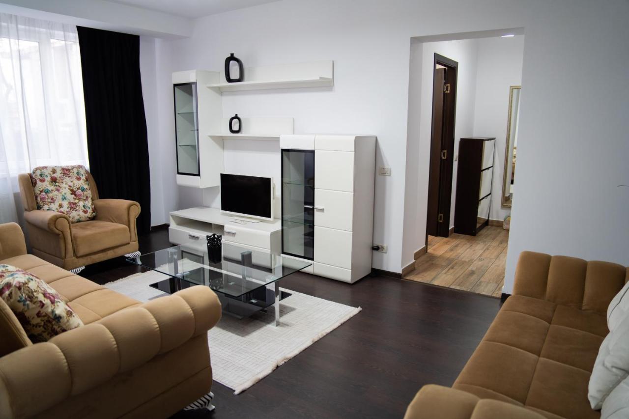 Ultracentral Golden Apartament 2 سوتْشافا المظهر الخارجي الصورة
