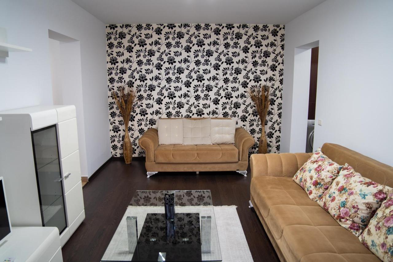 Ultracentral Golden Apartament 2 سوتْشافا المظهر الخارجي الصورة